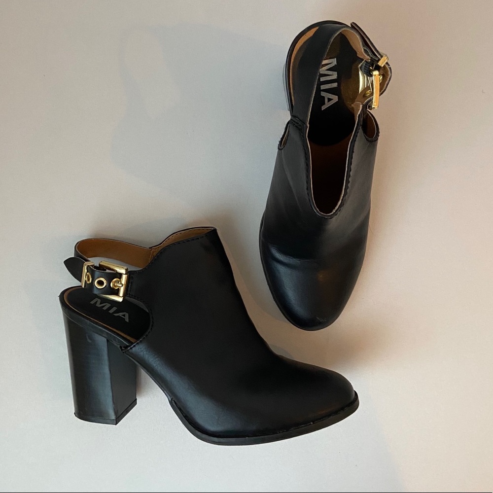 MIA Black Slingback Heeled Booties - Size 7.5